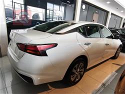 نيسان ألتيما